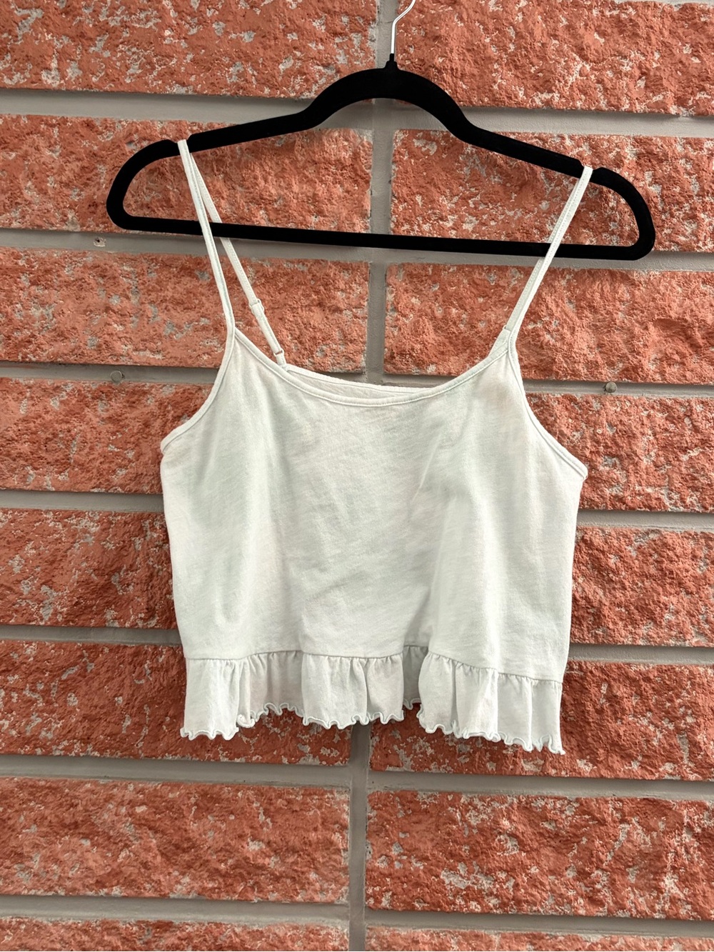🌟 American Eagle Outfitters White Ruffle-Hem Spaghetti Strap Crop Top
